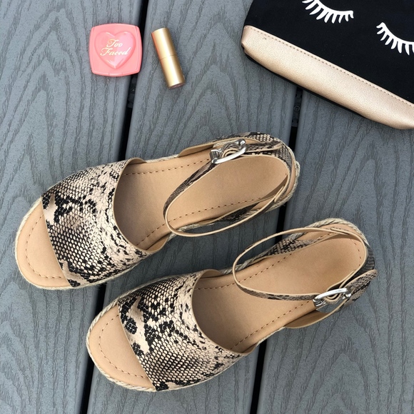 HELLO SPRING Comfy Espadrilles - SNAKE PRINT - Picture 4 of 8